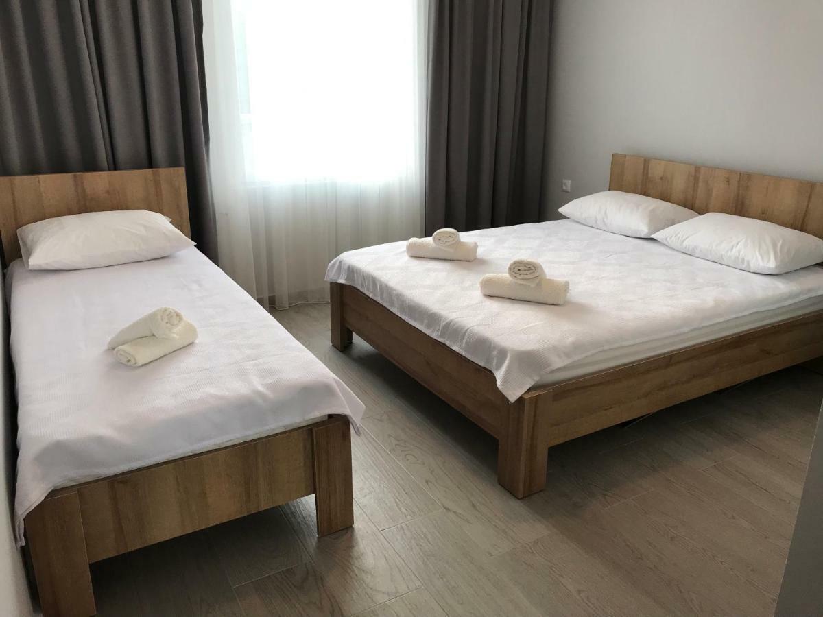 Hotel Charli Gonio Luaran gambar