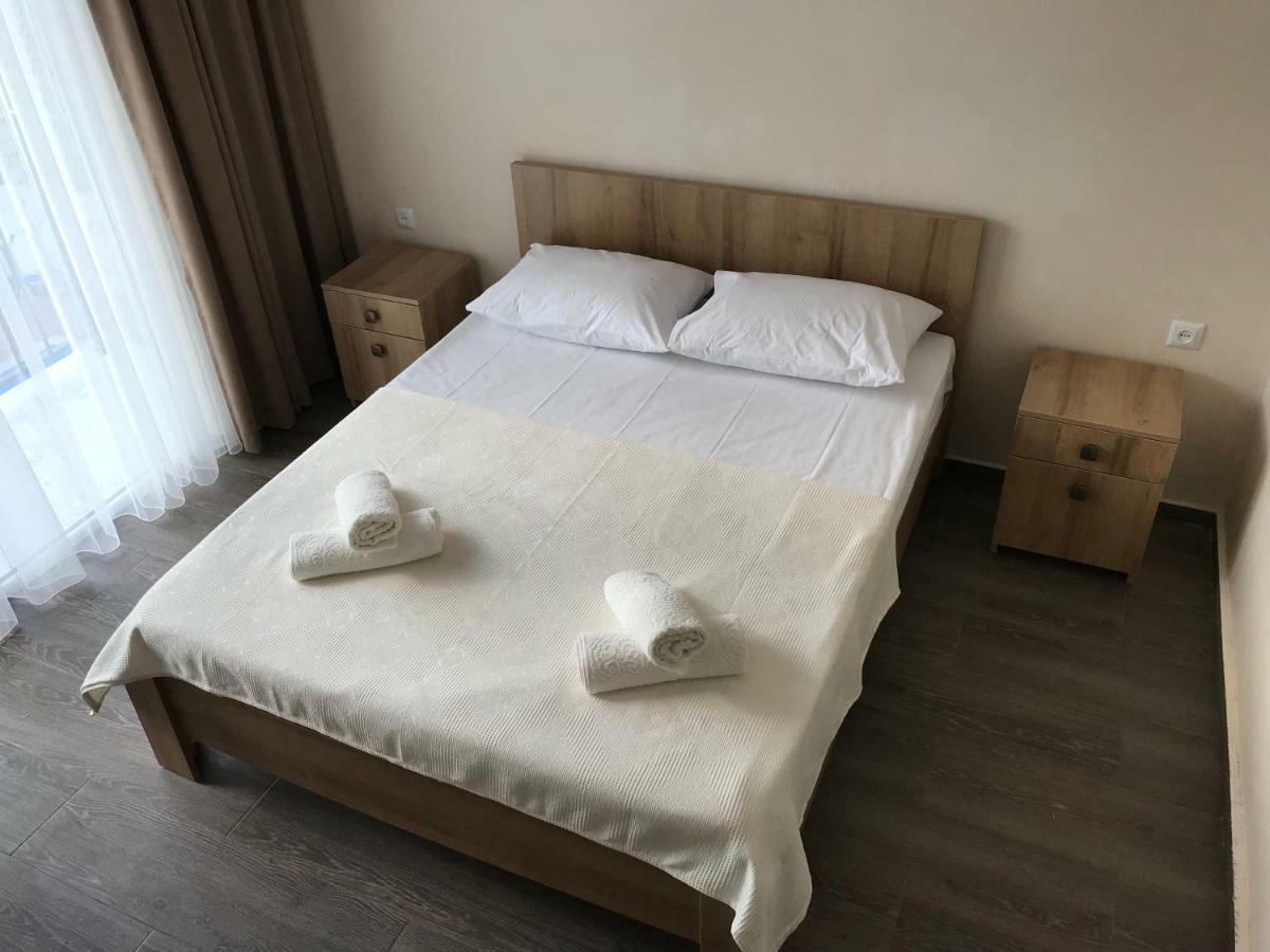 Hotel Charli Gonio Luaran gambar