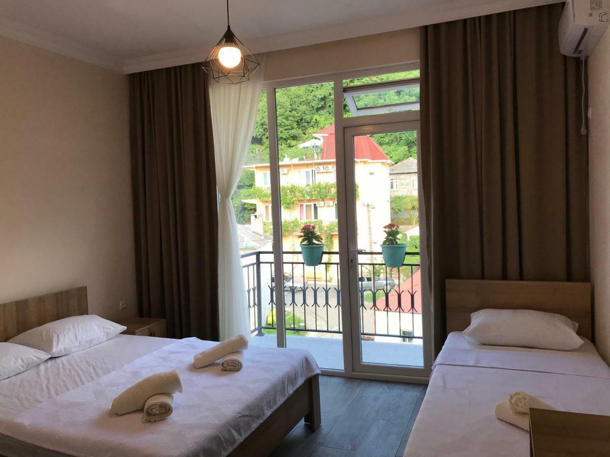 Hotel Charli Gonio Luaran gambar